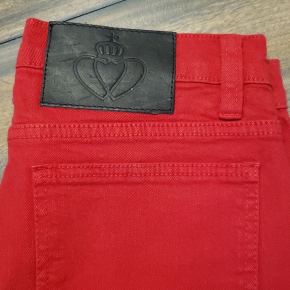 Paola Hernandez | Slim Fit Pants - Picture 2 of 10